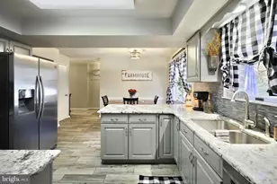 3971 Little John Dr, York, PA 17408 - Photo 16