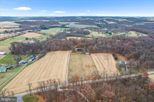 5162 Watertank Rd, Glenville, PA 17329 - Photo 2