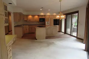 889 Heritage Hills Dr, York, PA 17402 - Photo 10