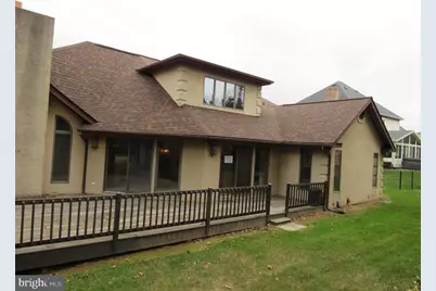 889 Heritage Hills Drive, York, PA 17402 - Photo 2