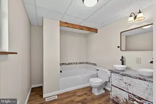 934 N Queen St, York, PA 17404 - Photo 16