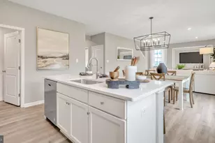 225 Bella Dr, York, PA 17404 - Photo 4