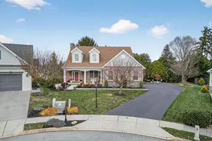 1029 Stonecroft Dr, Hanover, PA 17331 - Photo 6