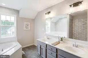 3704 Skipton Cir, York, PA 17402 - Photo 40