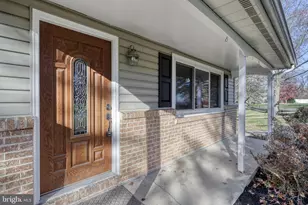 850 Jefferson Ln, Red Lion, PA 17356 - Photo 8