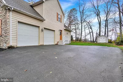 138 W Crestlyn Drive, York, PA 17403 - Photo 42