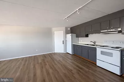 403 N Newberry Street #303, York, PA 17401 - Photo 2