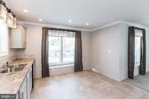 92 Cherokee Dr, Windsor, PA 17366 - Photo 6