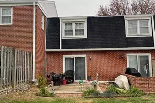 627 Colony Dr, York, PA 17404 - Photo 2