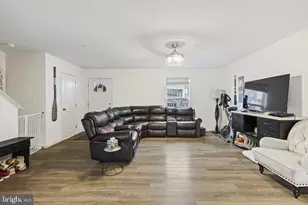 4303 Forbes Dr, Stewartstown, PA 17363 - Photo 4