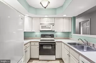 242 N 2nd St, New Freedom, PA 17349 - Photo 6