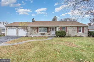 19 Lee St, Hanover, PA 17331 - Photo 1