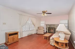 19 Lee St, Hanover, PA 17331 - Photo 4