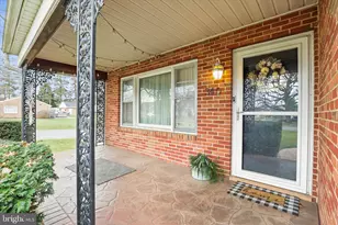 340 S Camp St, Red Lion, PA 17356 - Photo 6