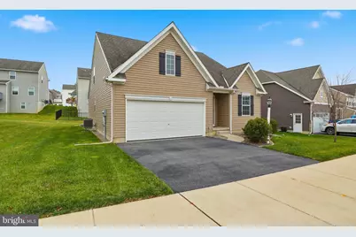 2606 Woodspring Drive, York, PA 17402 - Photo 2