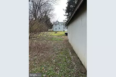 9 W Pennsylvania Avenue, Stewartstown, PA 17363 - Photo 34