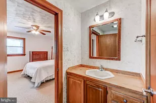 1826 Orange St, York, PA 17404 - Photo 16