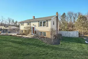 516 Gary Dr, Dallastown, PA 17313 - Photo 4