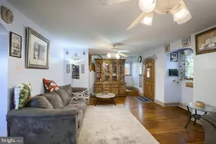 3069 N George St, York, PA 17406 - Photo 8