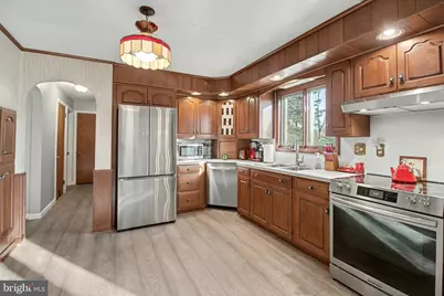 36 Crescent Drive, New Cumberland, PA 17070 - Photo 2