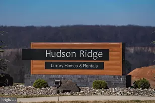 338 Cadbury Dr, Red Lion, PA 17356 - Photo 2