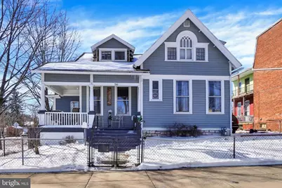700 N Pershing Avenue, York, PA 17404 - Photo 1