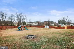 2300 Wyndhurst Ct, York, PA 17408 - Photo 28