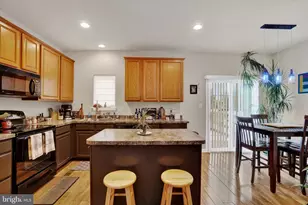 4097 Majestic Ct, Dover, PA 17315 - Photo 8