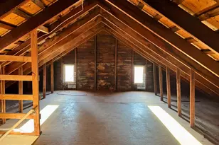 2 Orchard St, Hanover, PA 17331 - Photo 24