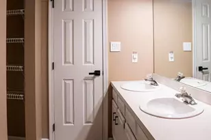 2301 E Slater Hill Ln E, York, PA 17406 - Photo 30