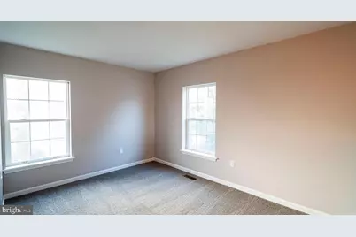 2301 E Slater Hill Lane E #48, York, PA 17406 - Photo 38