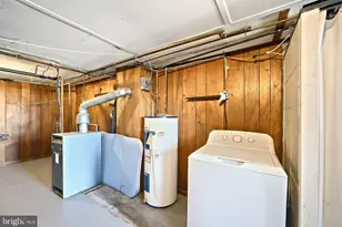 403 S 2nd St, Wrightsville, PA 17368 - Photo 16