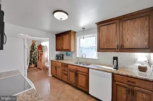 2800 Hialeah Ct, York, PA 17408 - Photo 16