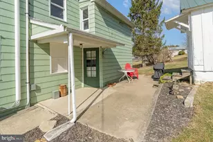 5446 Stambaugh Rd, Spring Grove, PA 17362 - Photo 6