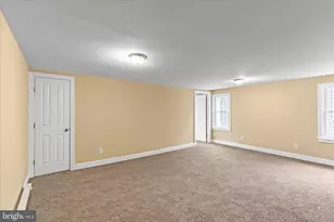 113 Locust St, Hanover, PA 17331 - Photo 18