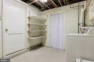 143 W Broad St, Yoe, PA 17313 - Photo 22