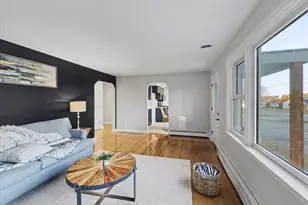 2196 S Queen St, York, PA 17402 - Photo 4