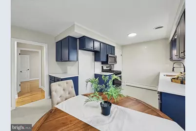 2196 S Queen Street, York, PA 17402 - Photo 6