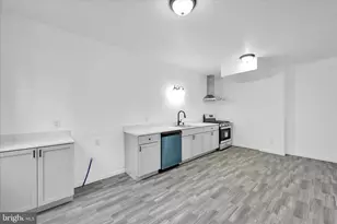 132 N West St, York, PA 17401 - Photo 8