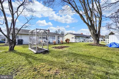 827 Fireside Road, York, PA 17404 - Photo 18