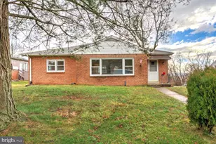 1110 Arthur St, York, PA 17406 - Photo 1