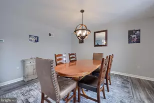 385 Torrey Pines Dr, Mount Wolf, PA 17347 - Photo 8