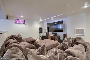 385 Torrey Pines Dr, Mount Wolf, PA 17347 - Photo 38