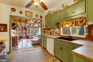 969 Ridgewood Rd, York, PA 17406 - Photo 10