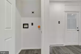 1151 E King St, York, PA 17403 - Photo 14