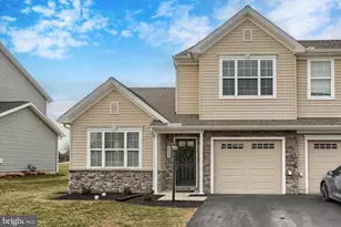 2629 Brownstone Dr, Dover, PA 17315 - Photo 2