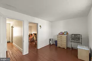 350 E Poplar St, York, PA 17403 - Photo 24