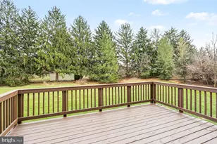 2162 Golden Eagle Dr, York, PA 17408 - Photo 2