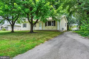 237 Cloverlane Dr, Manchester, PA 17345 - Photo 28