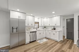 8287 Pleasant Valley Rd, Stewartstown, PA 17363 - Photo 14